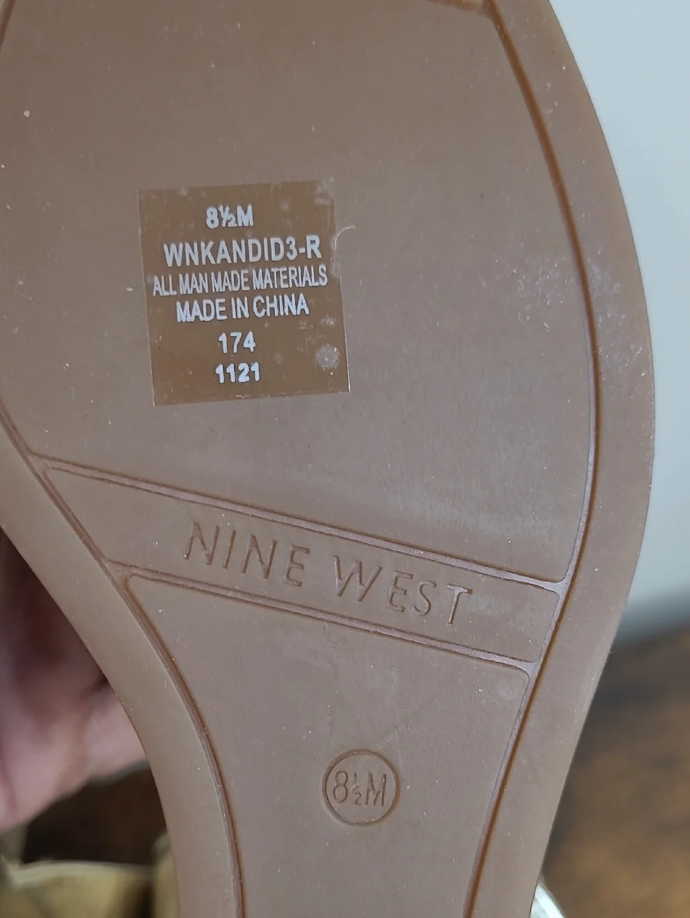 NWOT Nine West Metallic Gold Platform Wedge Sandals with Clear Strap size 8.5